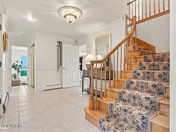 4th image of 3412 Stanford Dr