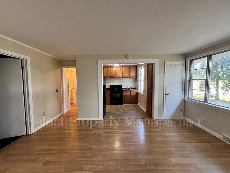 7515 Aboite Center Rd — Photo 4