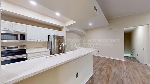 10075 Gate Pkwy N Photo 1