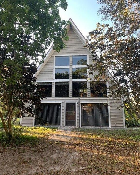 1st image of 25624 Tropic Acres Dr