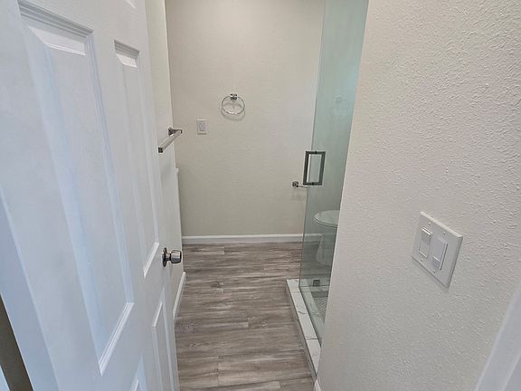 2nd image of 616 S Van Ness Ave #616D