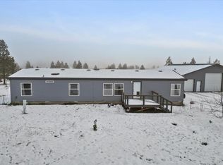 13818 N Dover Rd, Nine Mile Falls, WA 99026