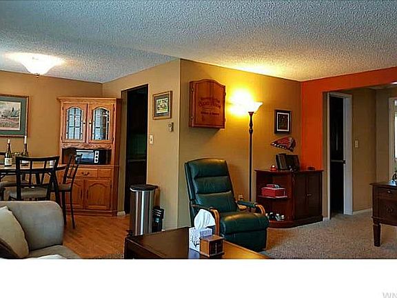 3rd image of 120 Wellington Ct #A