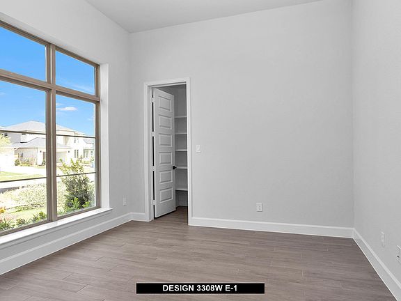 5th image of 5411 Holly Hollow Ln