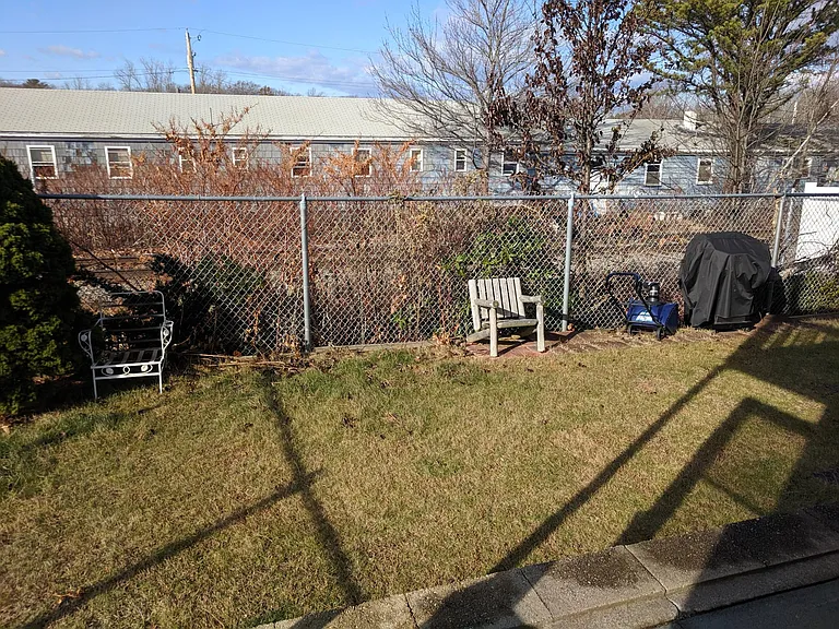 66 E Grand Ave #1 — Photo 14