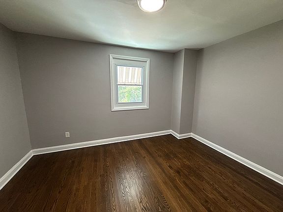 5th image of 3600 Manchester Ave
