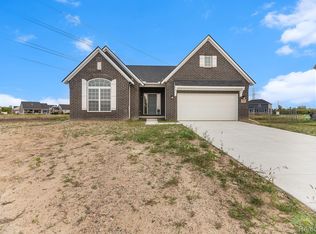 72250 Van Dyke Rd, Romeo, MI 48065