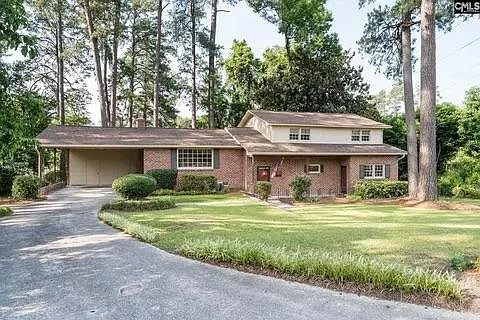 6800 Pine Tree Cir — Photo 1