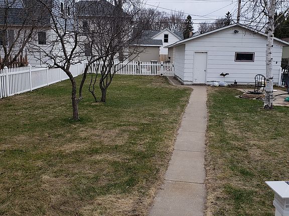 2nd image of 507 1st Ave S