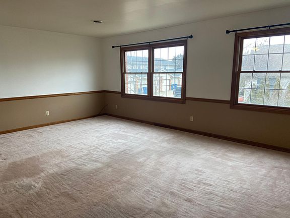 5th image of 340 William Latham Dr #5