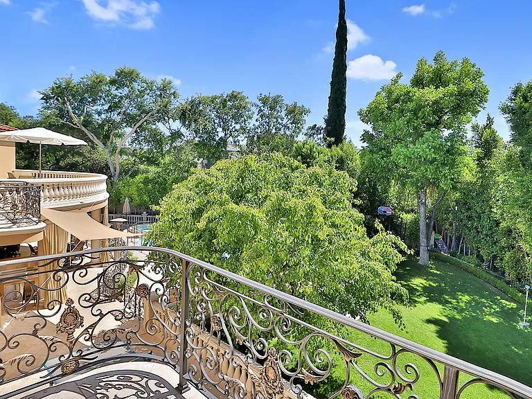 5427 Encino Ave — Photo 21