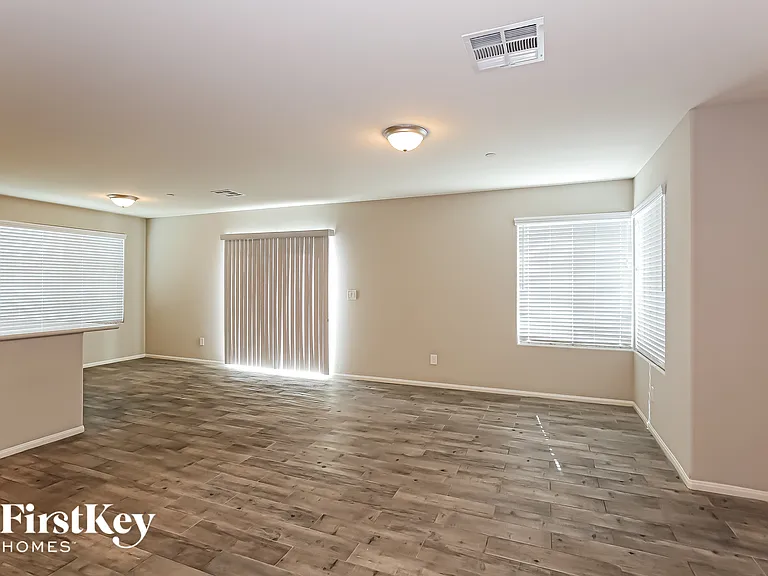 3628 Monkfish Ct — Photo 3