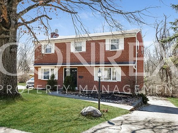 2nd image of 2431 Whitewood Ln