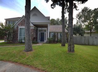 16807 Country Bridge Rd, Houston, TX 77095