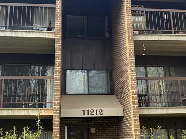 11212 Chestnut Grove Sq APT 115, Reston, VA 20190