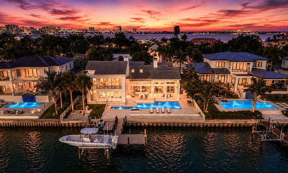 1st image of 216 BIRD KEY DRIVE