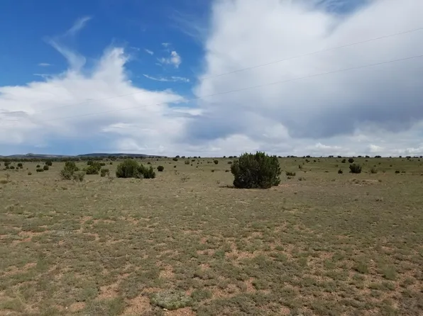 Flattop Rd, Mountainair, NM 87036