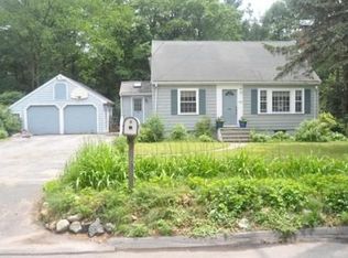 133 Burlington St, Lexington, MA 02420