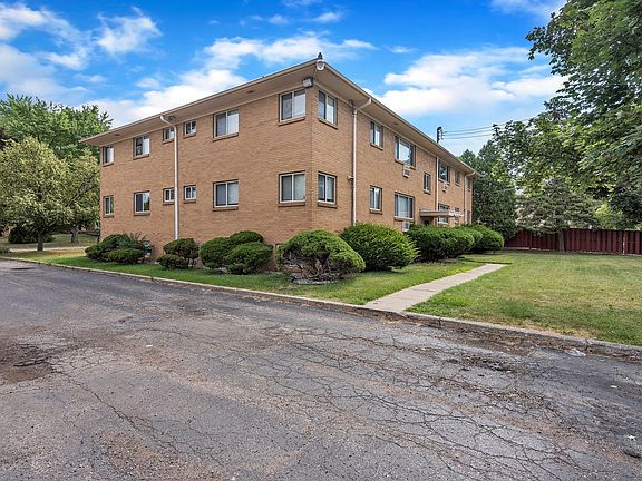 5th image of 1410 Old Canton Ln #7