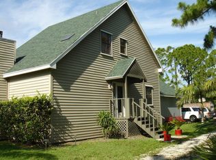 6374 SE Thomas Dr, Stuart, FL 34997