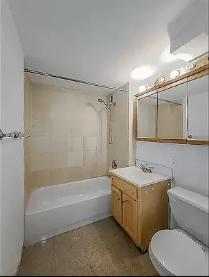 Rented by Metropolitan Property Group | media 10