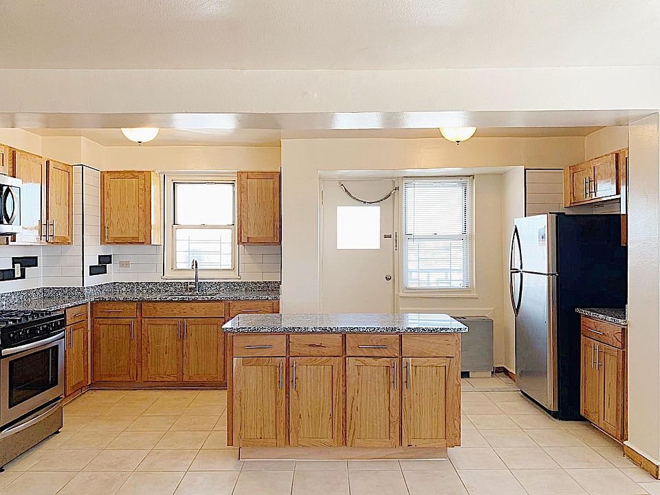 1st image of 16620 88th Ave #12-3J
