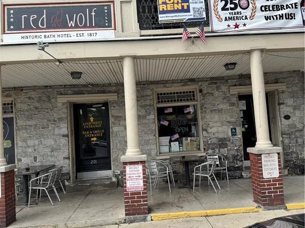 201 W Main St, Bath, PA