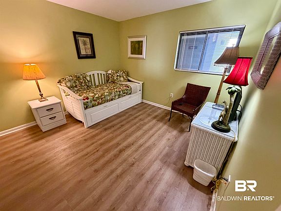 4th image of 1051 W Beach Blvd #10-C