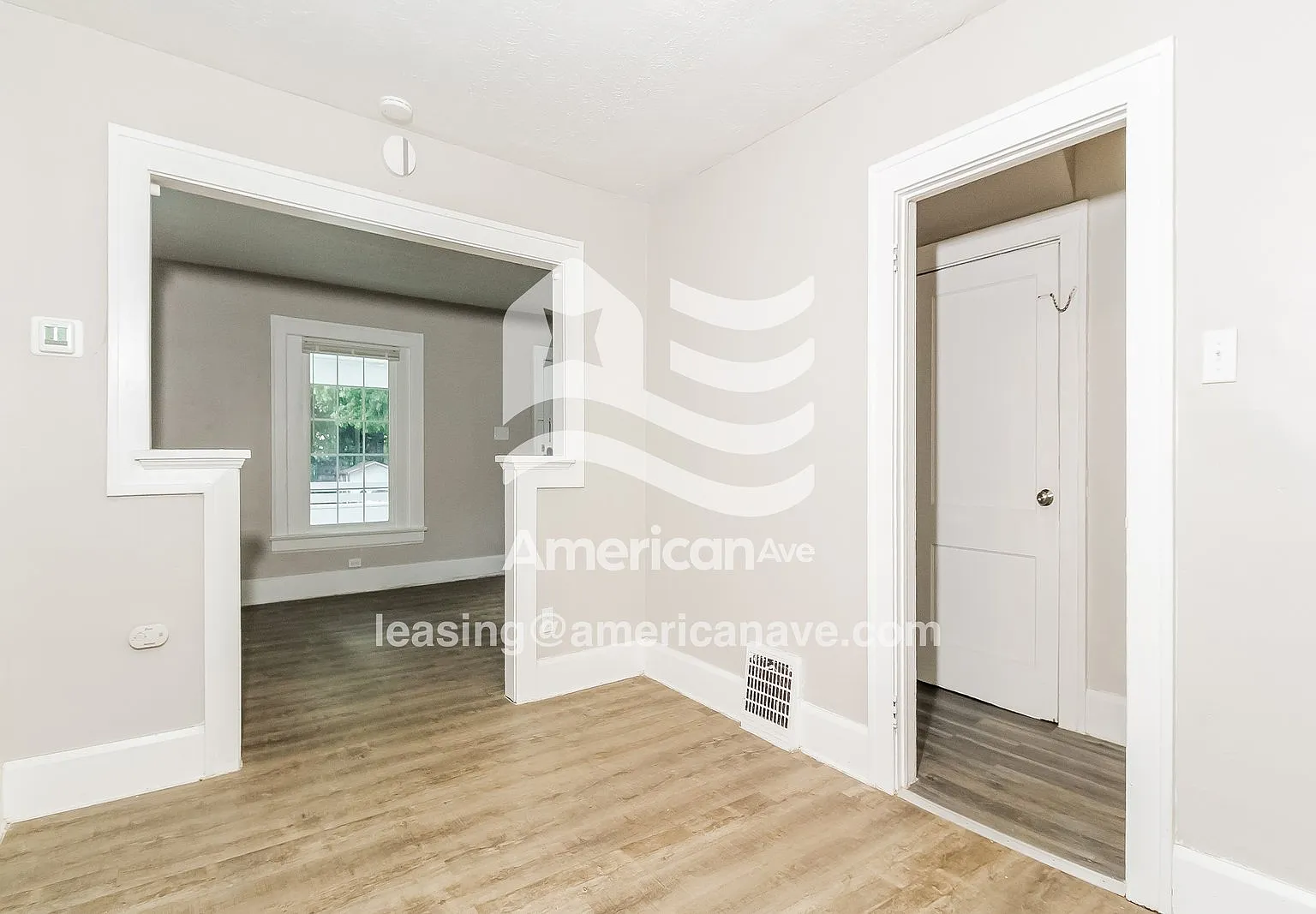 3 bed, 1.0 bath, 1271 sqft, $997 — Photo 4