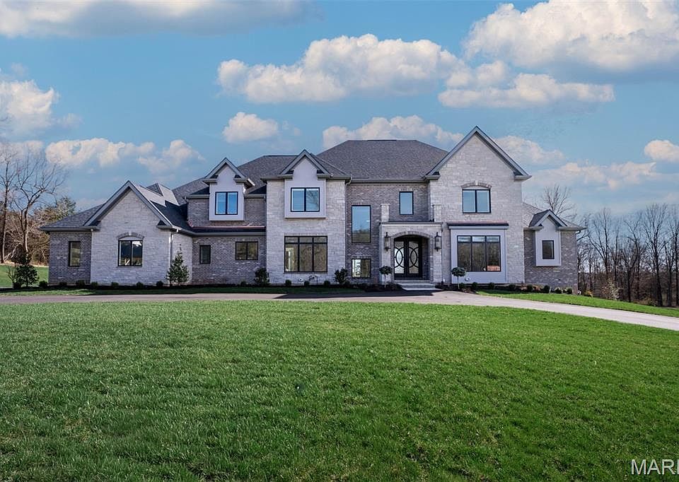 1st image of 13742 Belcrest Ct