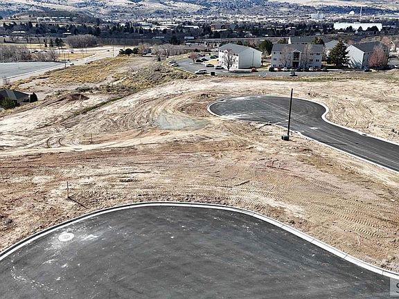 4th image of 19 Falcon Ridge Dr