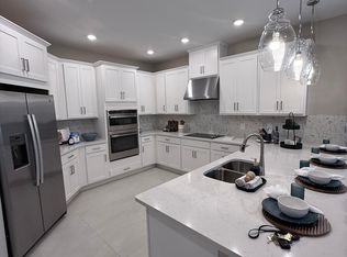 5665 Ficus Aurea St, Kissimmee, FL 34758