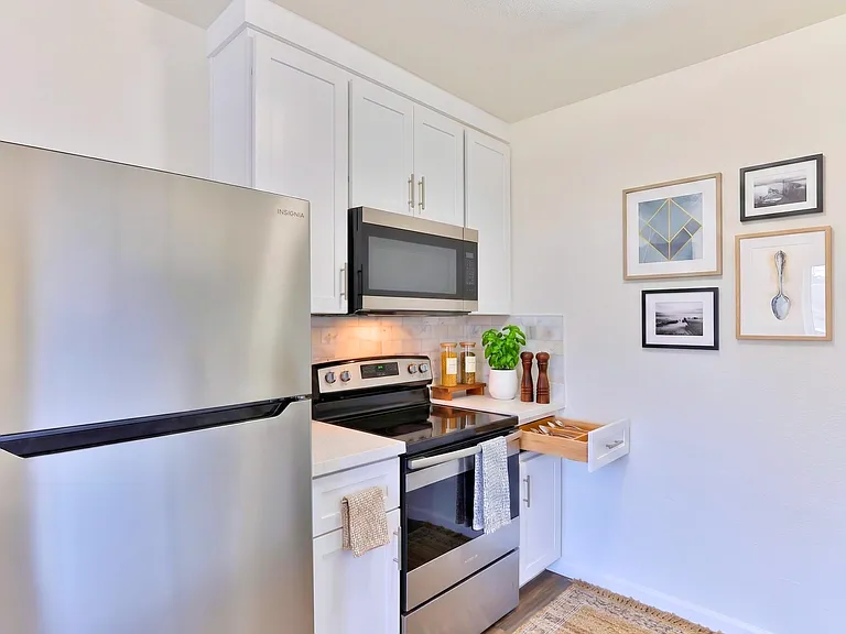 4150 N 25th St #3 — Photo 5