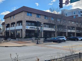 4745 Main St APT 303, Lisle, IL 60532