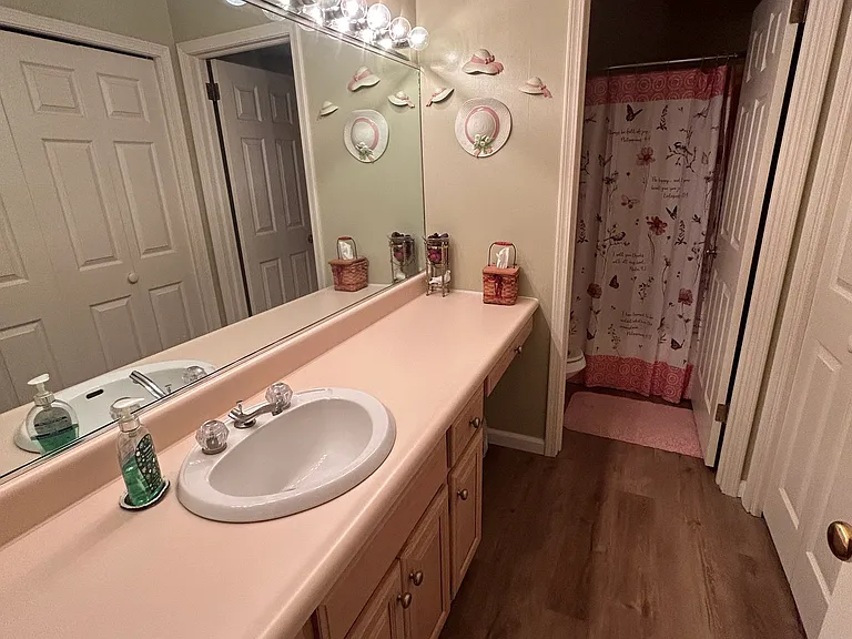 5 Torchwood Ln #5 — Photo 8