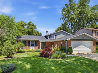 460 Trinity Ct, Buffalo Grove, IL 60089