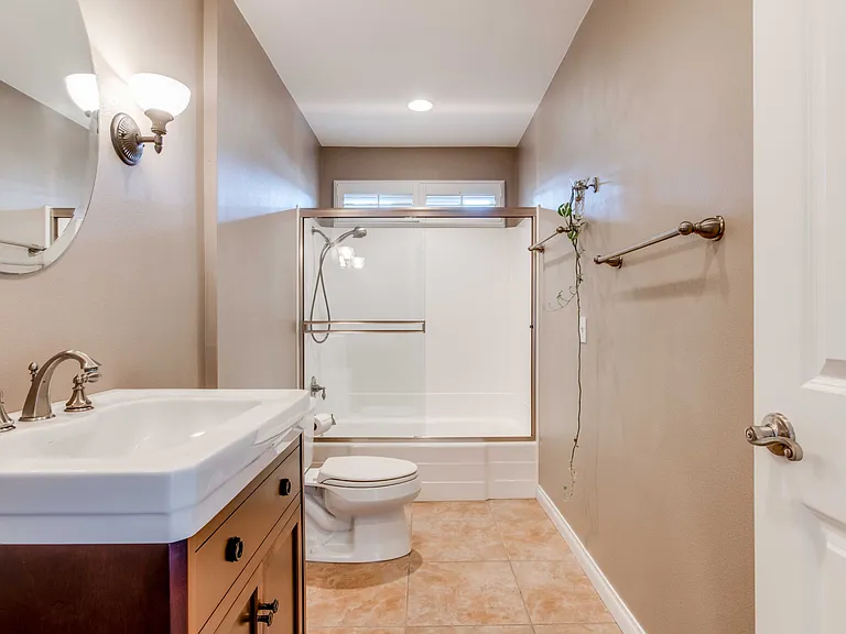1062 Marina Dr — Photo 12