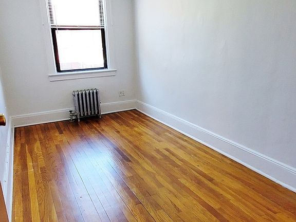 5th image of 25-41 32nd St #2B