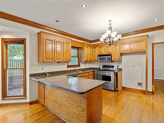 4th image of this home