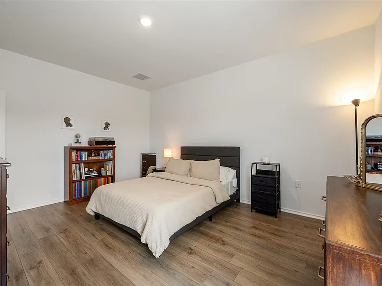 14404 Berning Rd — Photo 19