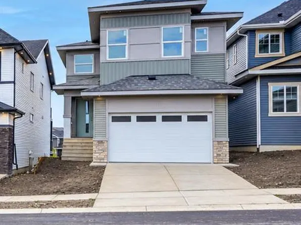 29 E Heritage Park, Cochrane, AB T4C 3G9