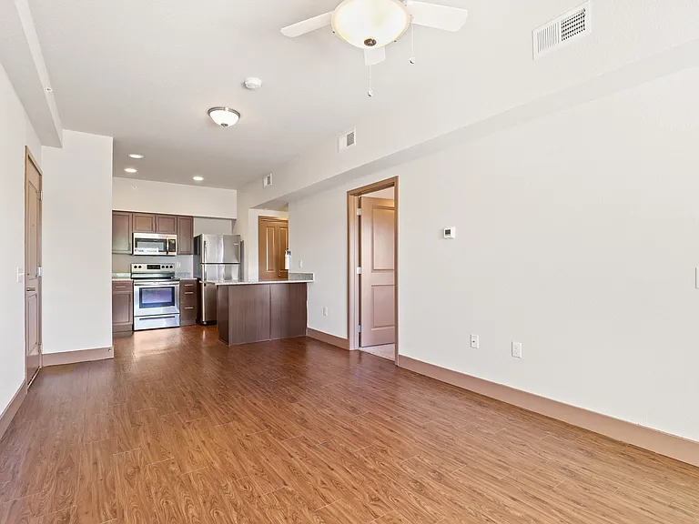 Copperleaf Place Apartments — Photo 27