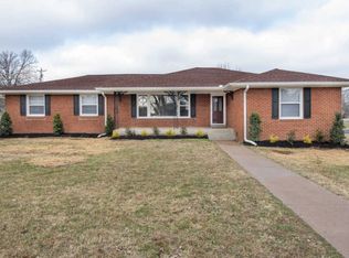401 Eastland Ave, Lebanon, TN 37087