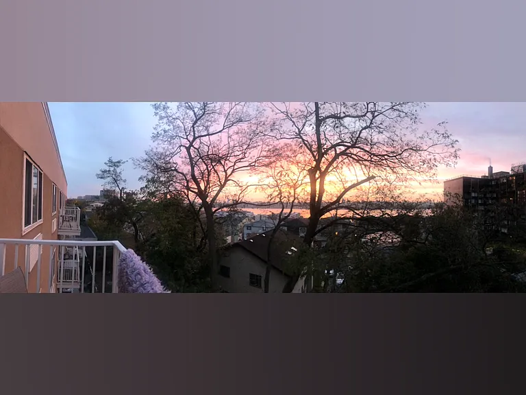 10 Palisade Ave #4C — Photo 8