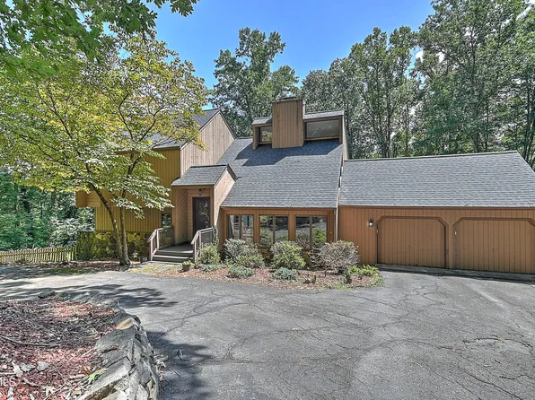 5308 Foxfire Pl, Kingsport, TN 37664