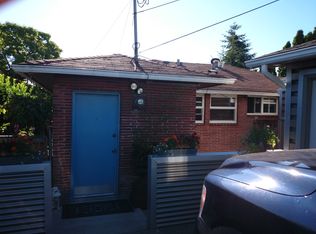 6735 35th Ave SW, Seattle, WA 98126