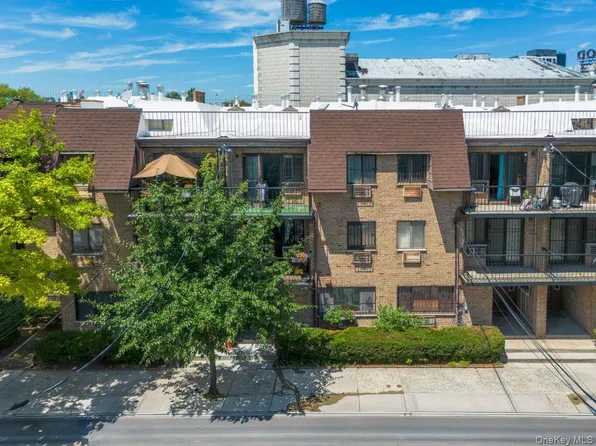 8719 57th Road #77, Elmhurst, NY 11373