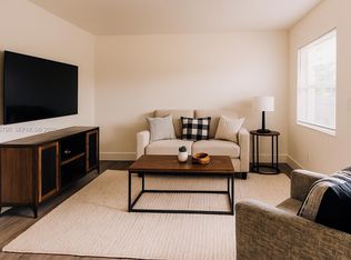 2150 NW 24th St #2, Miami, FL 33142