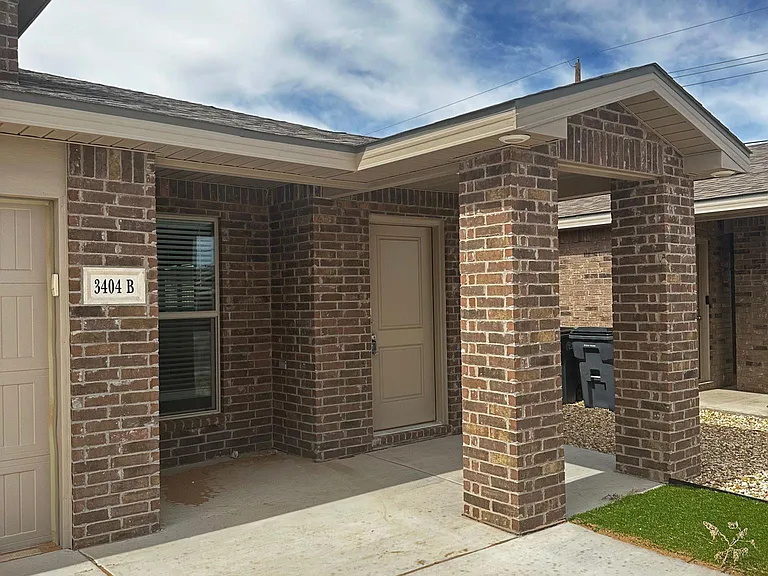 3404 Tiffin Ave #B — Photo 3