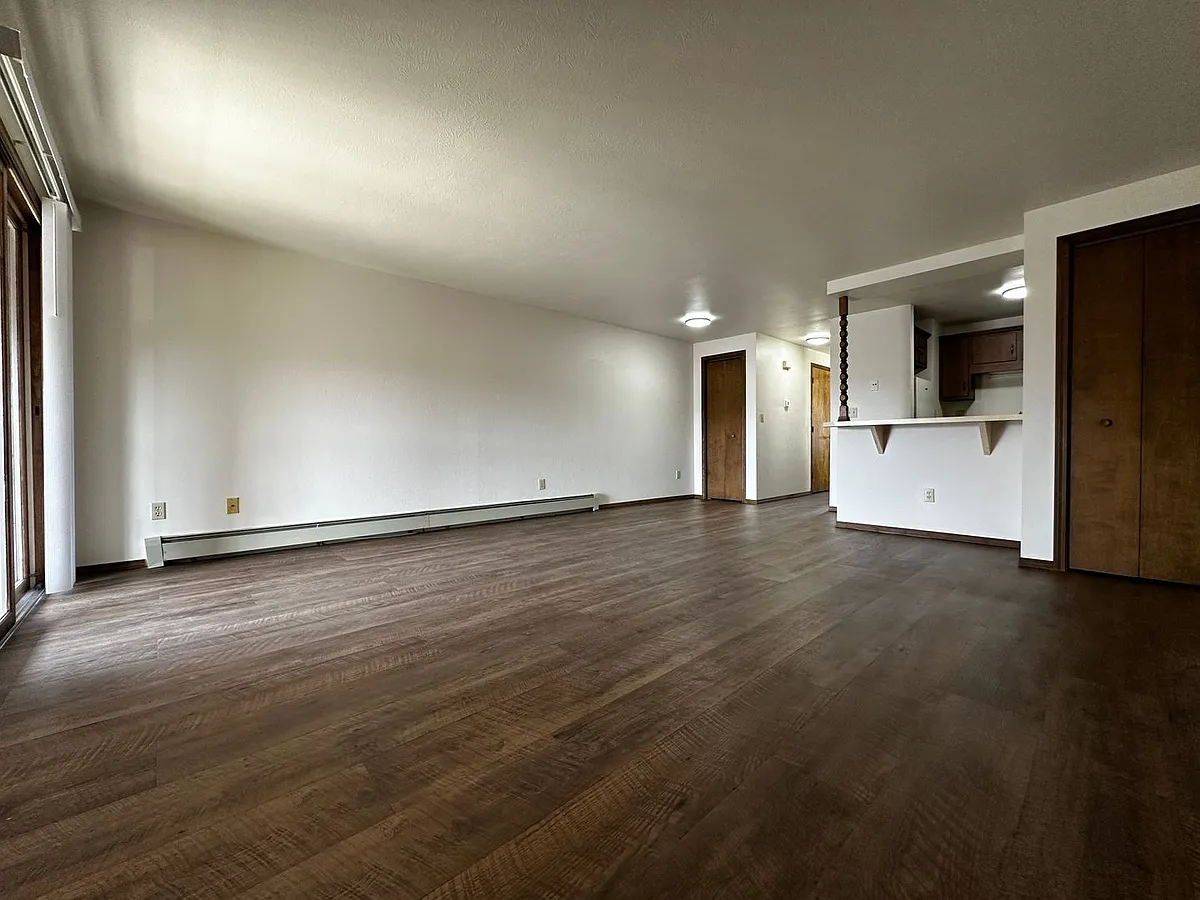 Building Photo - 1760 Eldorado Dr